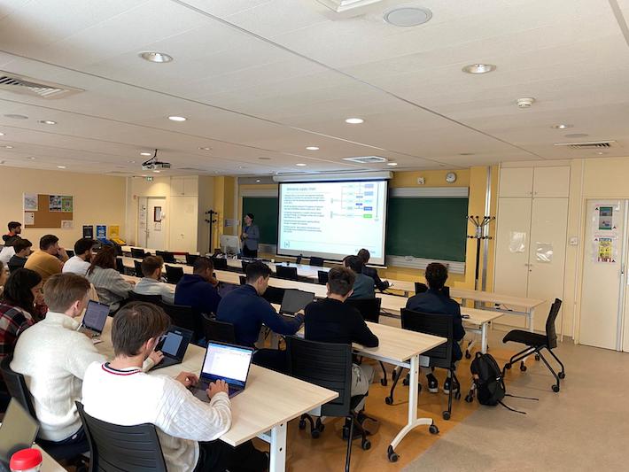 Visite du Dr Erna Engebrethsen